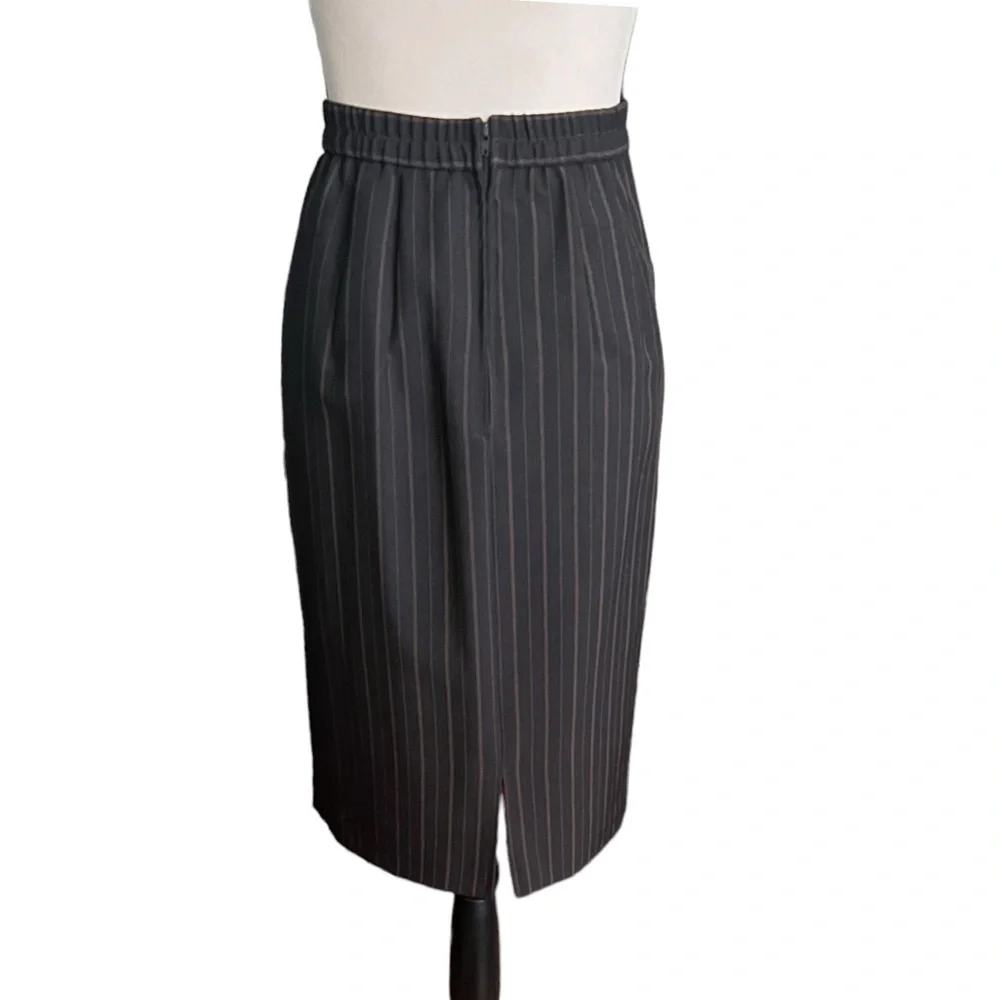 Vintage Miss Dorby 2 piece pin stripe office/dinner outfit. Sz.10